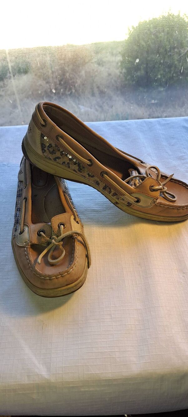Womens Size 9 Leppard Print & Tan Sperry Loafers Slip Ons